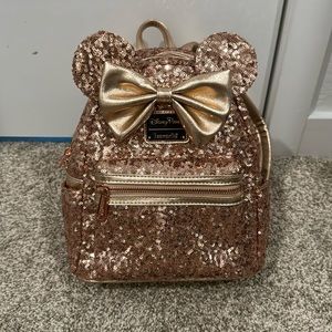 Rose gold lounge fly Disney mini back pack